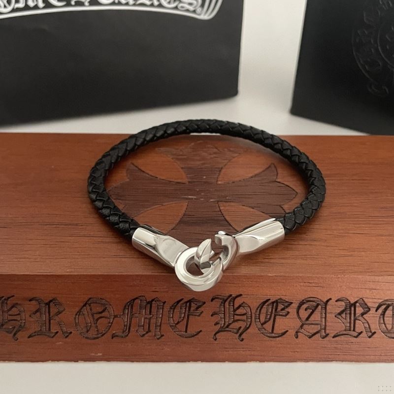 Ch**me He**ts bracelets